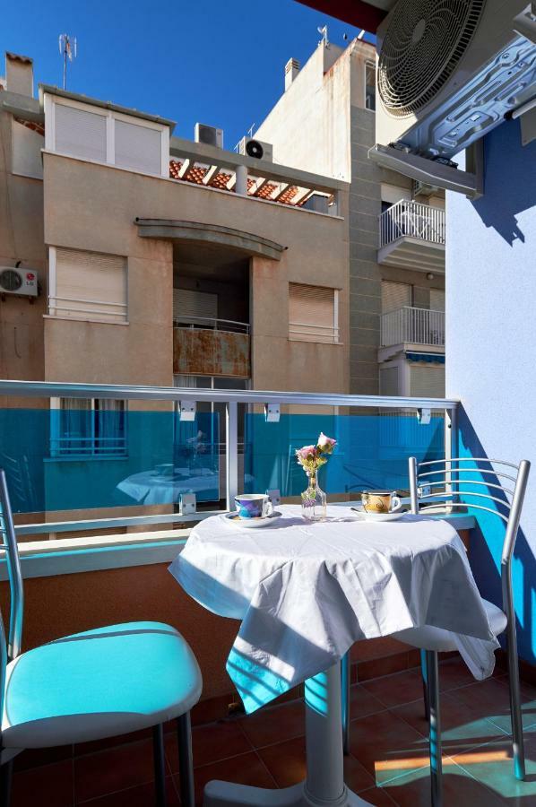 Almudena Playa Del Cura En Torrevieja Apartment Exterior photo